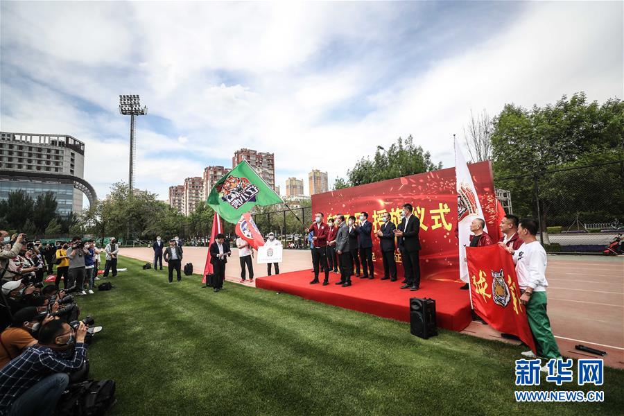 ���w�����D�Ļ���(d��ng)����1�����򡪡��|���\��������Ӗ���{�D���䱾��ͬ�}���ָ壩